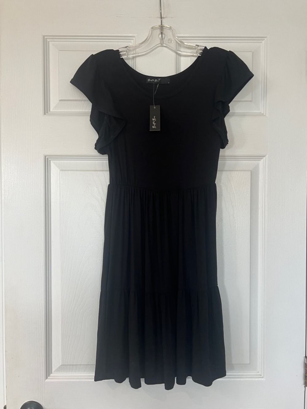 Flutter Sleeve Tiered Midi Dress - Black